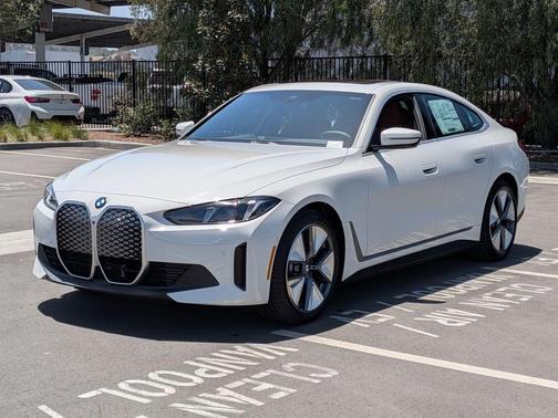Alpine White 2026 BMW i4 Gran Coupe eDrive40