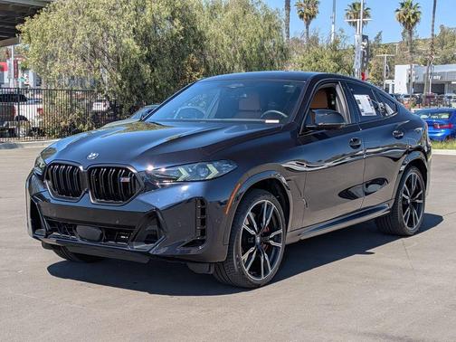 2024 BMW X6 M60i