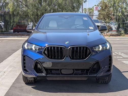 Tanzanite Blue II Metallic 2026 BMW X6 xDrive40i