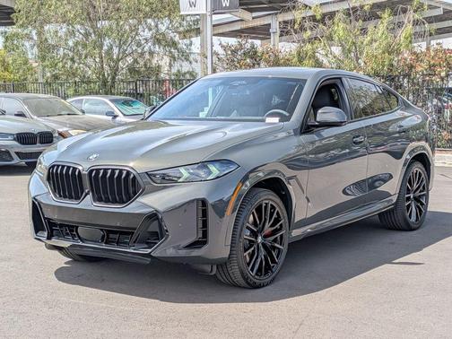 Gray Metallic 2026 BMW X6 xDrive40i