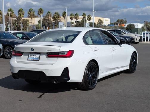 2026 BMW 330 i NA