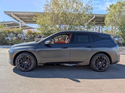 2026 BMW iX xDrive60