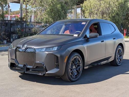 2026 BMW iX xDrive60