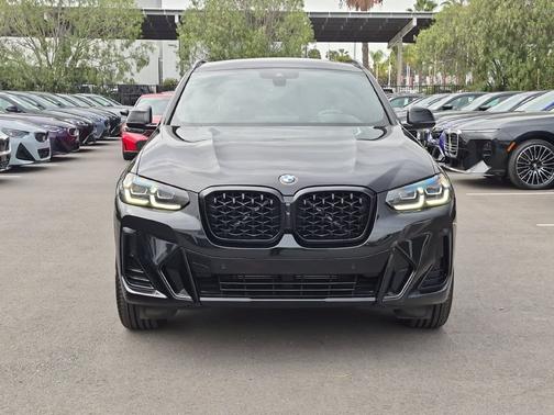 Black Sapphire Metallic 2025 BMW X4 xDrive30i