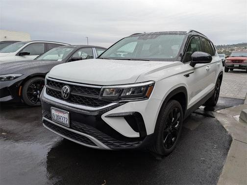 2024 Volkswagen Taos 1.5T SE