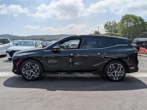 2025 BMW iX xDrive50