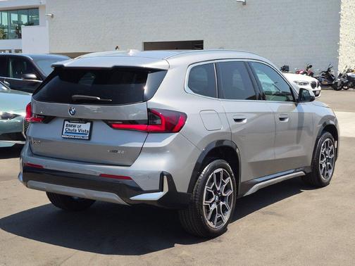 Space Silver Metallic 2026 BMW X1 xDrive28i