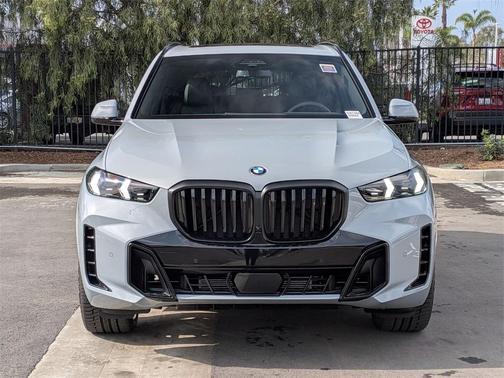 2026 BMW X5 sDrive40i
