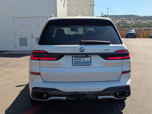 2026 BMW X7 xDrive40i