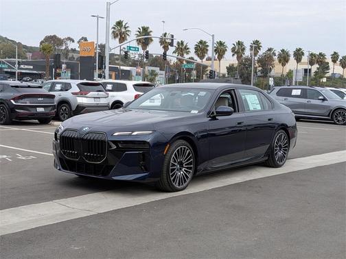 2026 BMW 750e xDrive