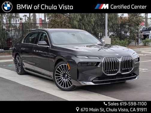 Dark Graphite Metallic 2026 BMW i7 EDrive50