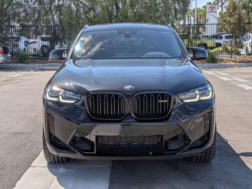 Black Sapphire Metallic 2024 BMW X4 M AWD