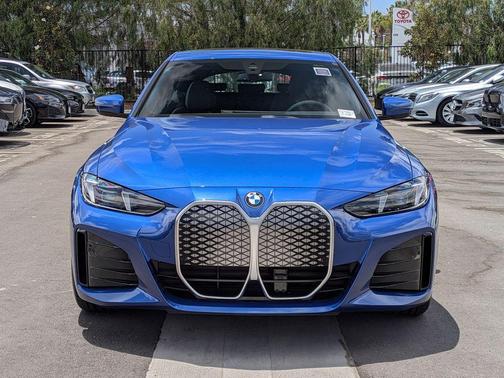 Portimao Blue Metallic 2026 BMW i4 Gran Coupe eDrive40