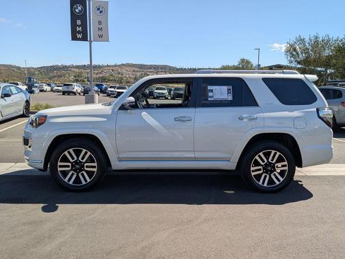 Blizzard Pearl 2020 Toyota 4Runner Limited