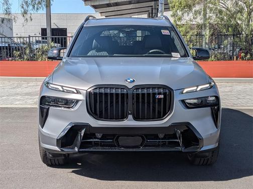 2026 BMW X7 M60i