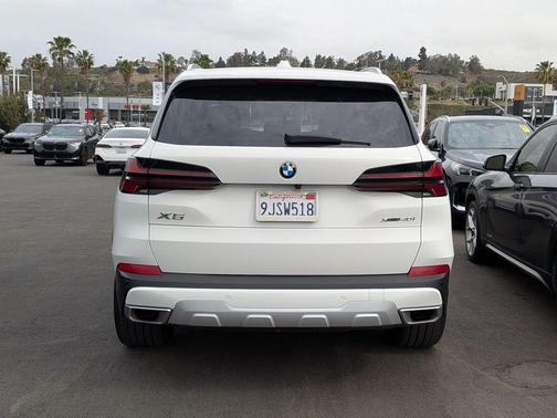 2024 BMW X5 xDrive40i