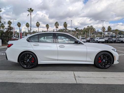 2026 BMW 330 i NA