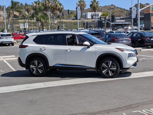 2022 Nissan Rogue Platinum