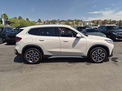 Dune 2026 BMW X1 xDrive28i