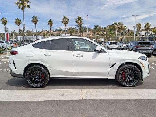 Alpine White 2026 BMW X6 xDrive40i