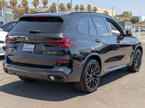 Black Sapphire Metallic 2026 BMW X5 sDrive40i