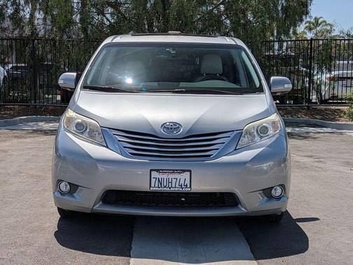 Silver Sky Metallic 2014 Toyota Sienna Limited
