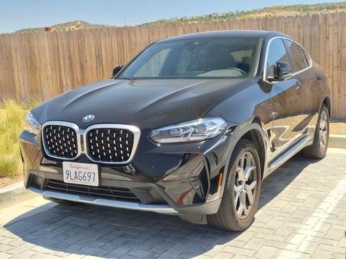 Jet Black 2024 BMW X4 xDrive30i
