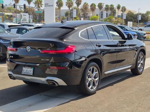 Jet Black 2024 BMW X4 xDrive30i