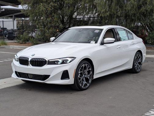 Alpine White 2026 BMW 330 i NA
