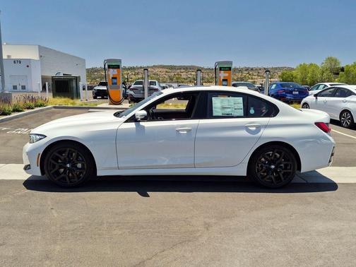 Alpine White 2026 BMW 330 I