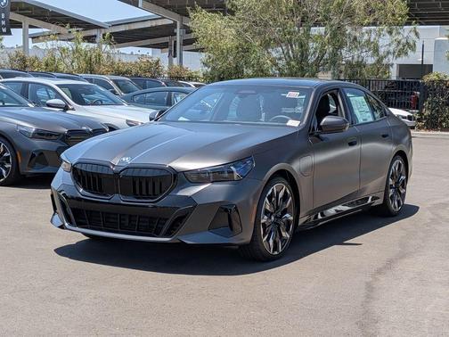 Deep Gray 2027 BMW 550e 550E XDRIVE