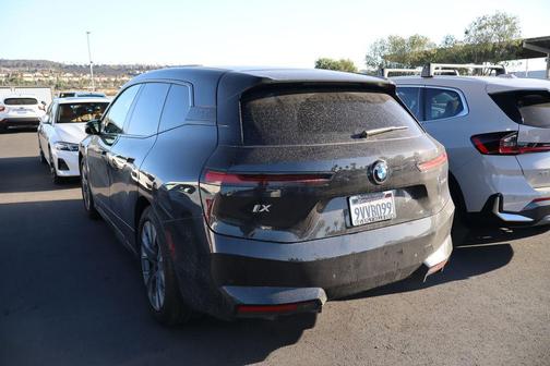 Black Sapphire Metallic 2026 BMW iX xDrive45
