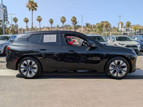 Black Sapphire Metallic 2026 BMW iX xDrive45