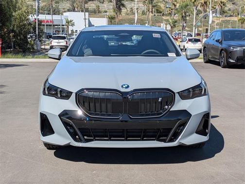 2026 BMW i5 eDrive40