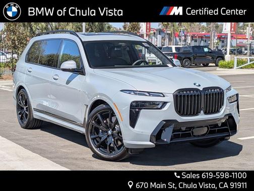 Gray Metallic 2026 BMW X7 xDrive40i