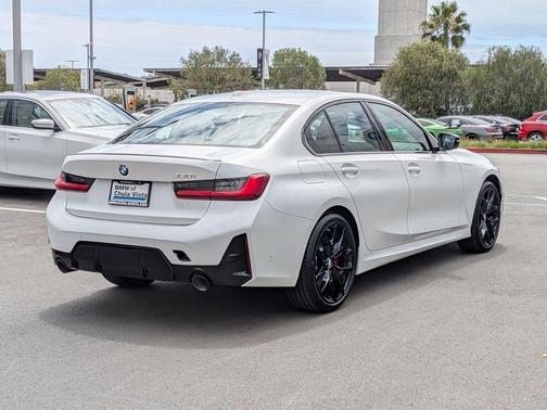 Mineral White Metallic 2026 BMW 330 i NA