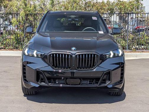 Black Sapphire Metallic 2026 BMW X5 sDrive40i