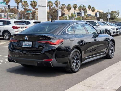 Jet Black 2026 BMW i4 Gran Coupe eDrive40
