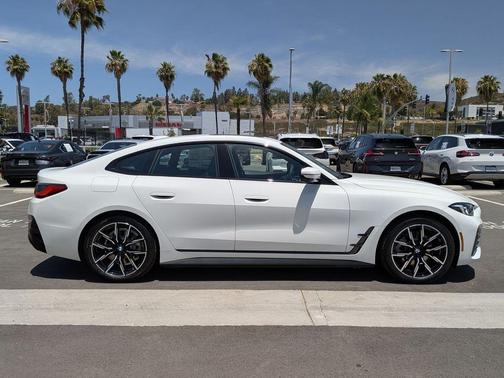 Alpine White 2026 BMW i4 Gran Coupe eDrive40