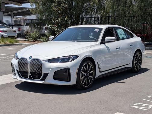 Alpine White 2026 BMW i4 Gran Coupe eDrive40