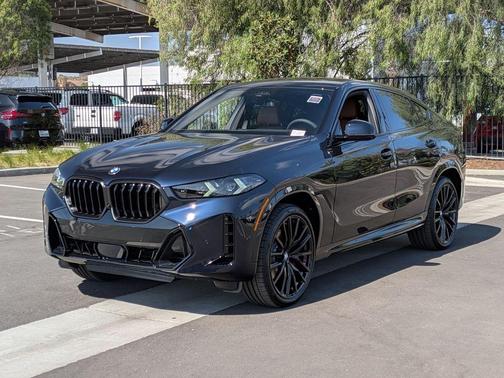 Carbon Black Metallic 2027 BMW X6 xDrive40i