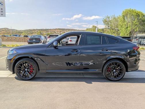 Carbon Black Metallic 2027 BMW X6 xDrive40i