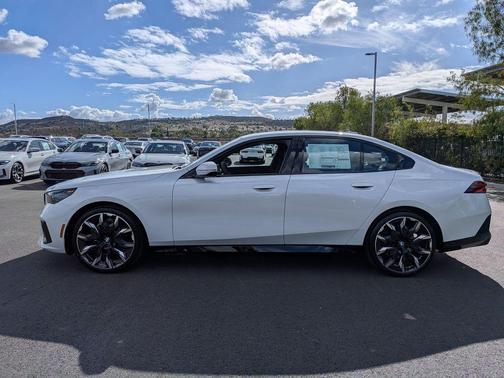 Mineral 2026 BMW 530 i