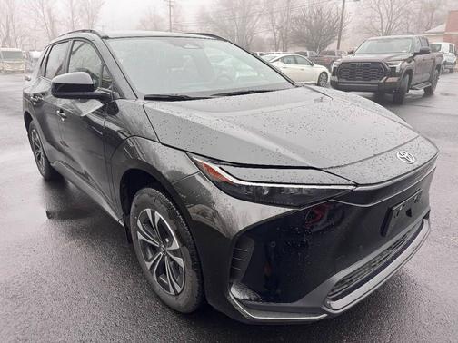 2024 Toyota bZ4X XLE
