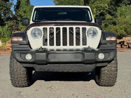2020 Jeep Gladiator Sport S