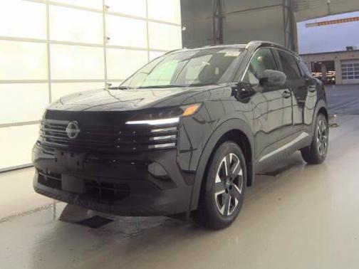 Super Black 2025 Nissan Kicks SV