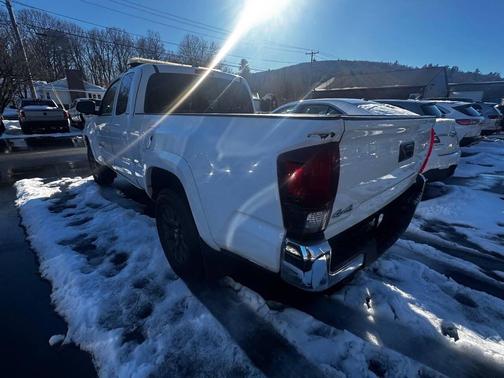 2020 Toyota Tacoma SR5