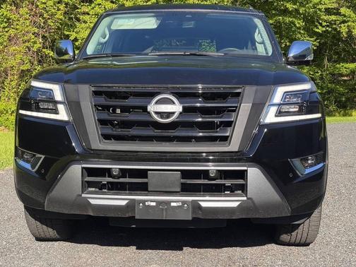 Super Black 2024 Nissan Armada Platinum 4WD