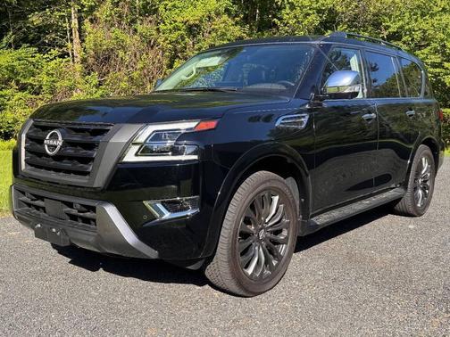 Super Black 2024 Nissan Armada Platinum 4WD