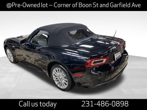 2019 FIAT 124 Spider Base